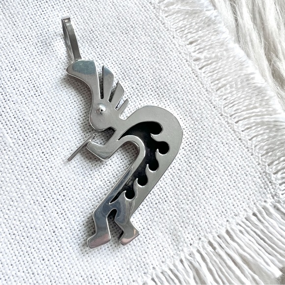 Vintage NATIVE Large Kokopelli Reversible Sterling Silver Southwestern Pendant - Picture 4 of 8
